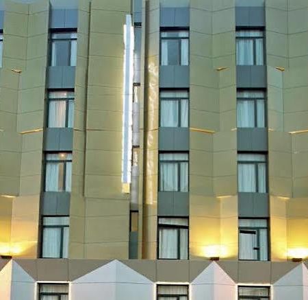 Sotis Hotel Jakarta Luaran gambar