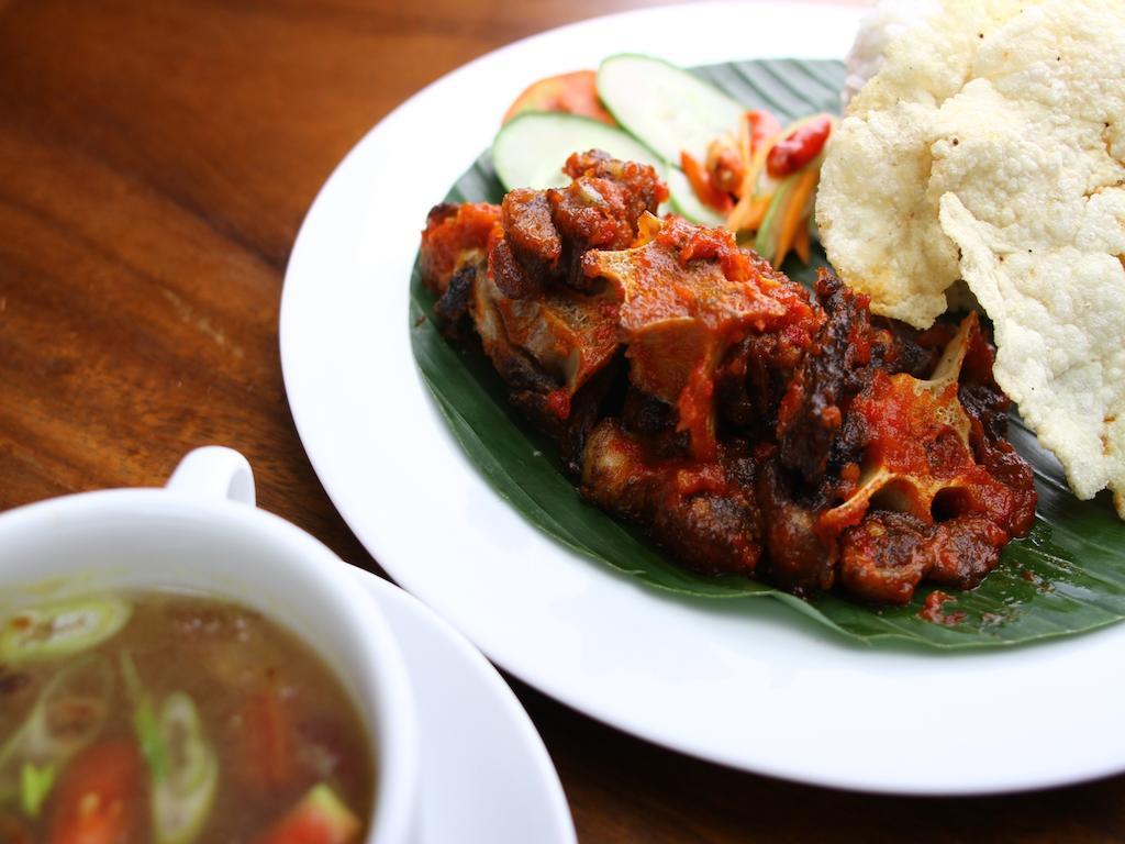 Sotis Hotel Jakarta Luaran gambar
