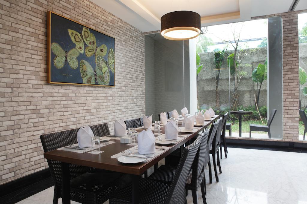 Sotis Hotel Jakarta Luaran gambar