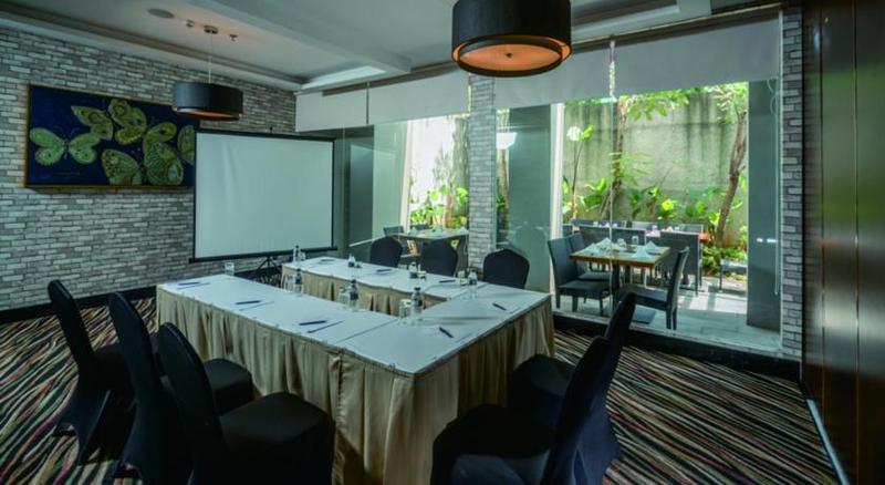 Sotis Hotel Jakarta Luaran gambar