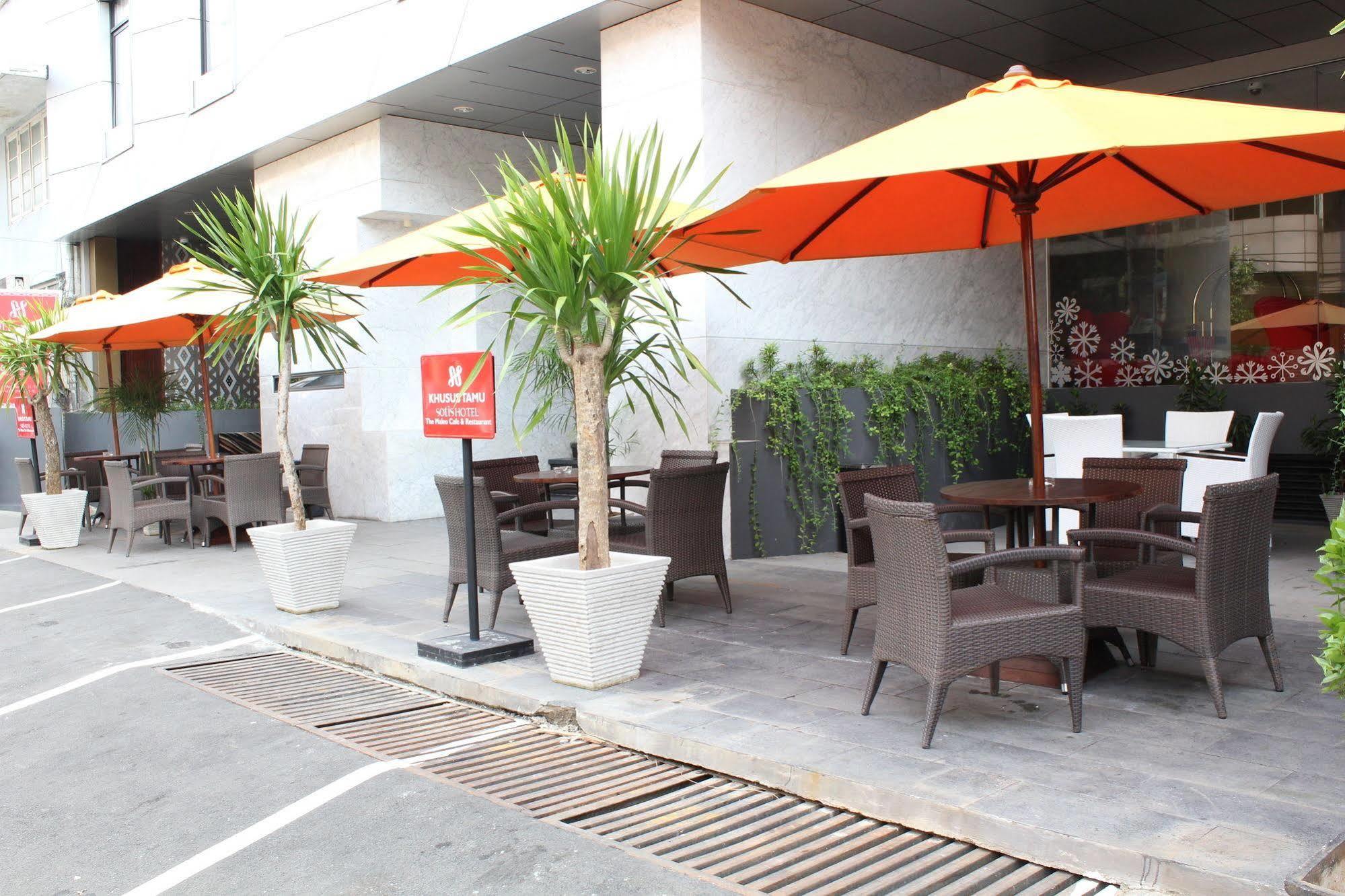 Sotis Hotel Jakarta Luaran gambar
